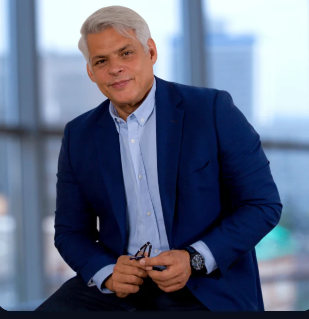 Alexander Pérez — Senior Industrial Engineer and Founder of Wonder Aesthetics
